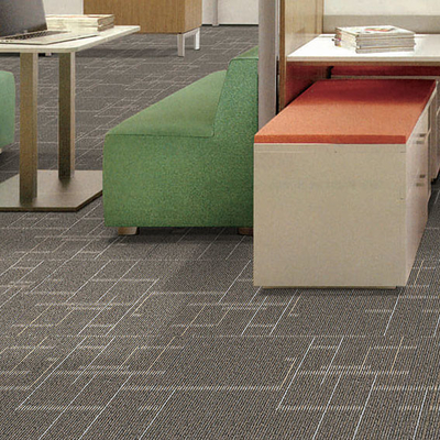 Handelsbüro-Hotel-Teppich-Fliese PVC unterstützte Polypropylen-Oberfläche